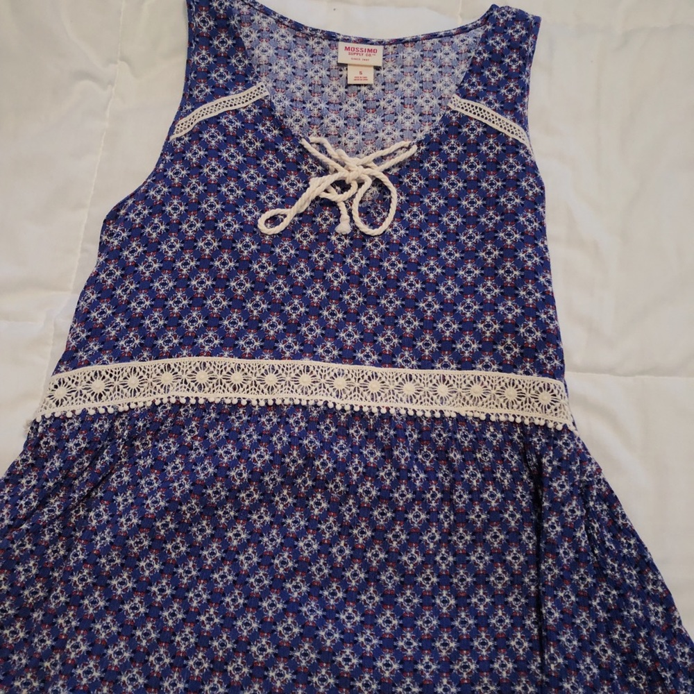 Red, White & Blue patterned flowy top